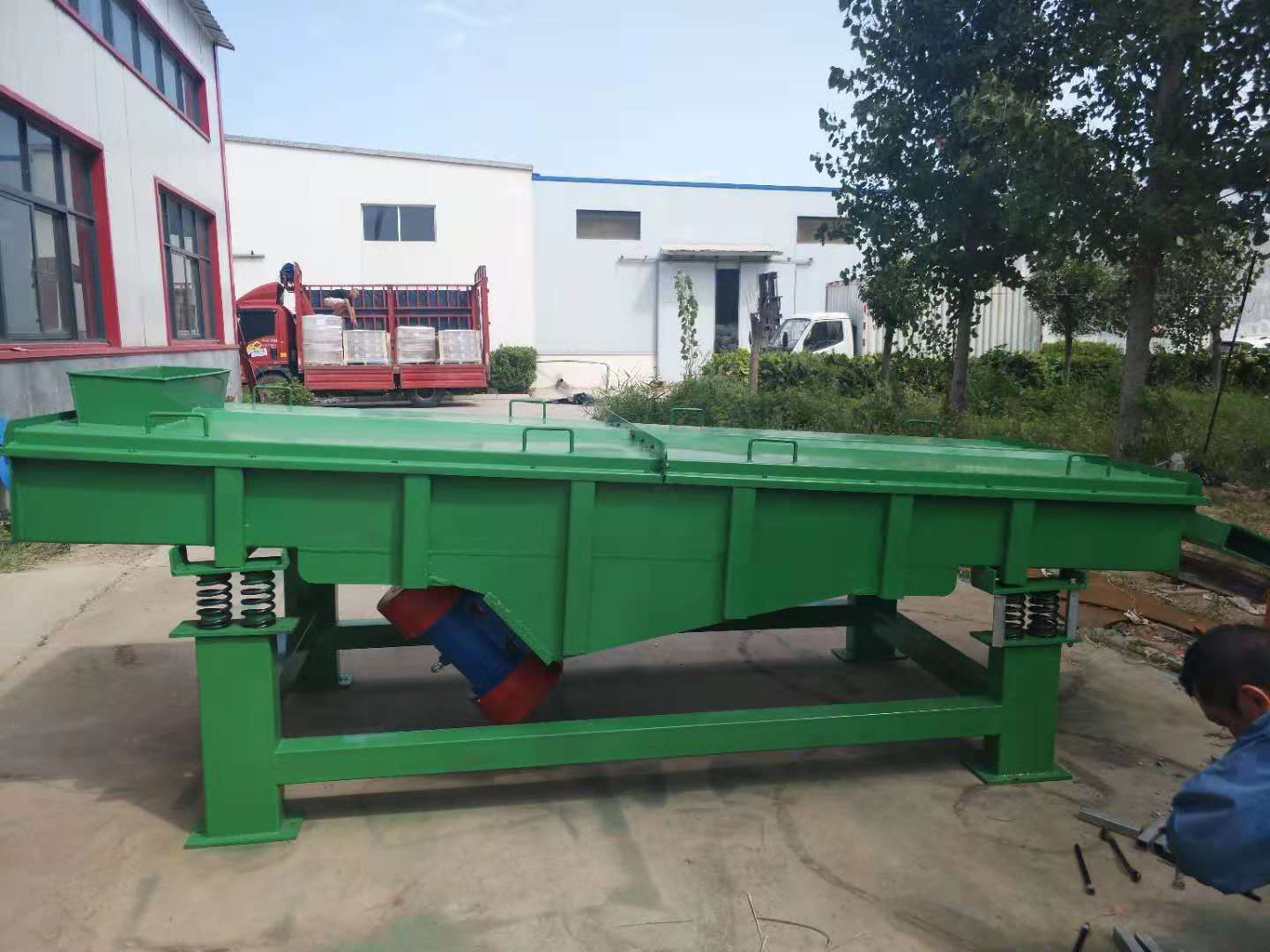 塑料、橡膠顆粒用直線篩