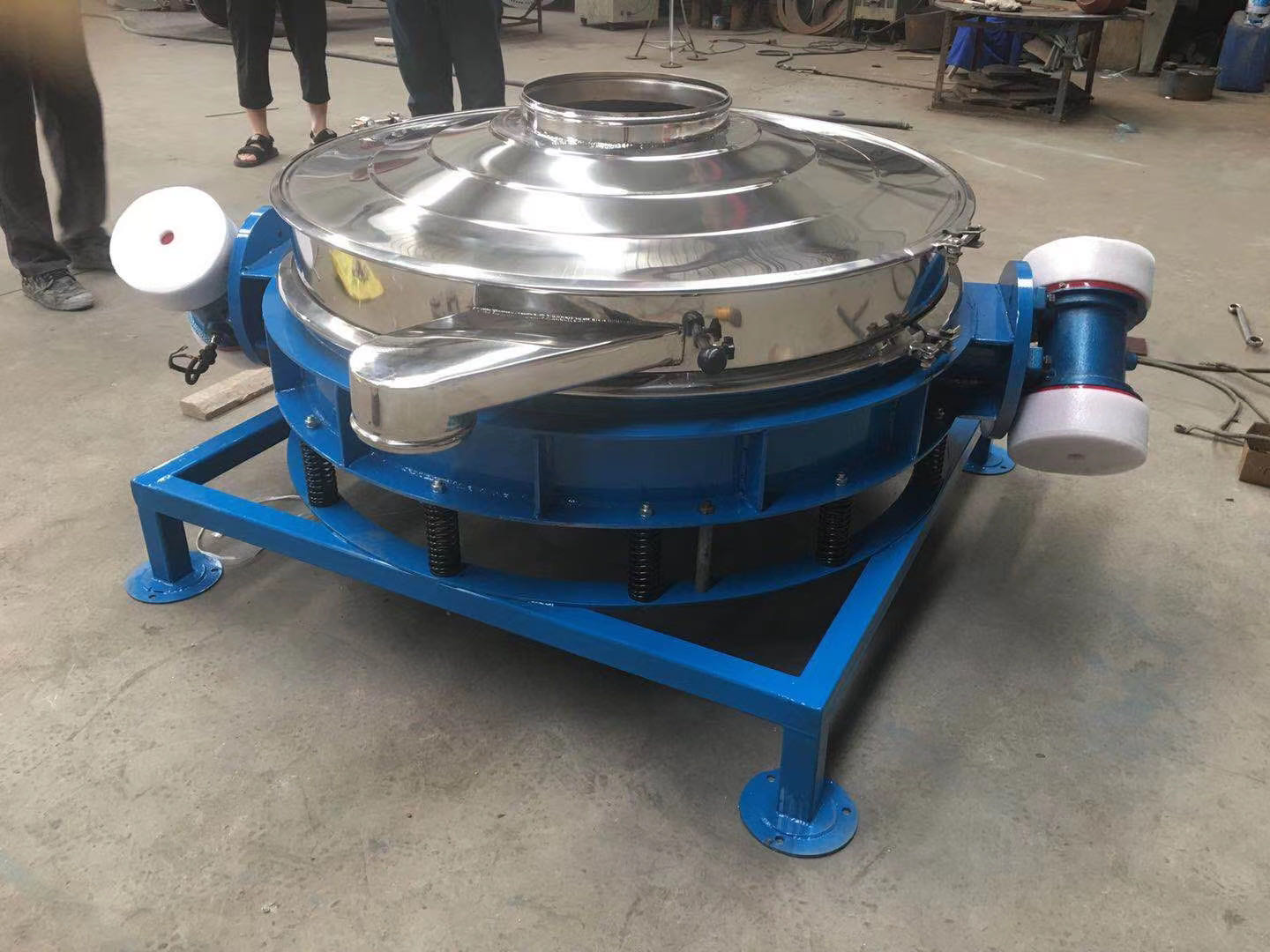 直排篩篩網(wǎng)如何換新？