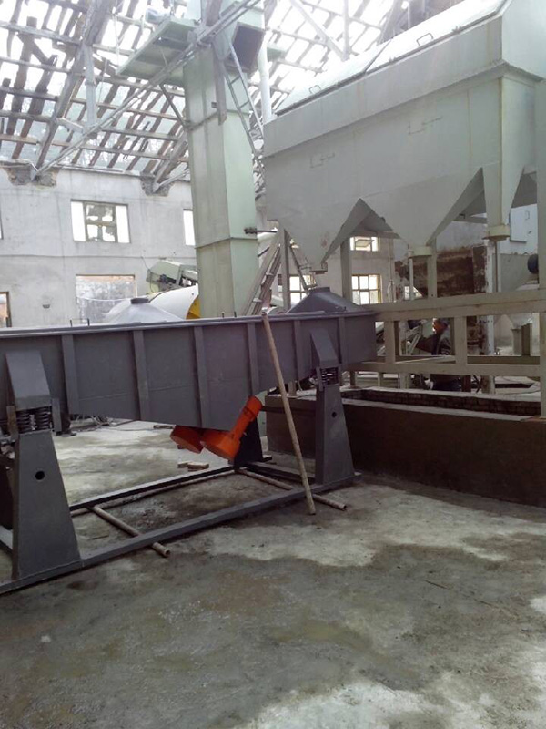 TD250斗提+滾筒篩+直線篩  陜西漢中現(xiàn)場(chǎng)